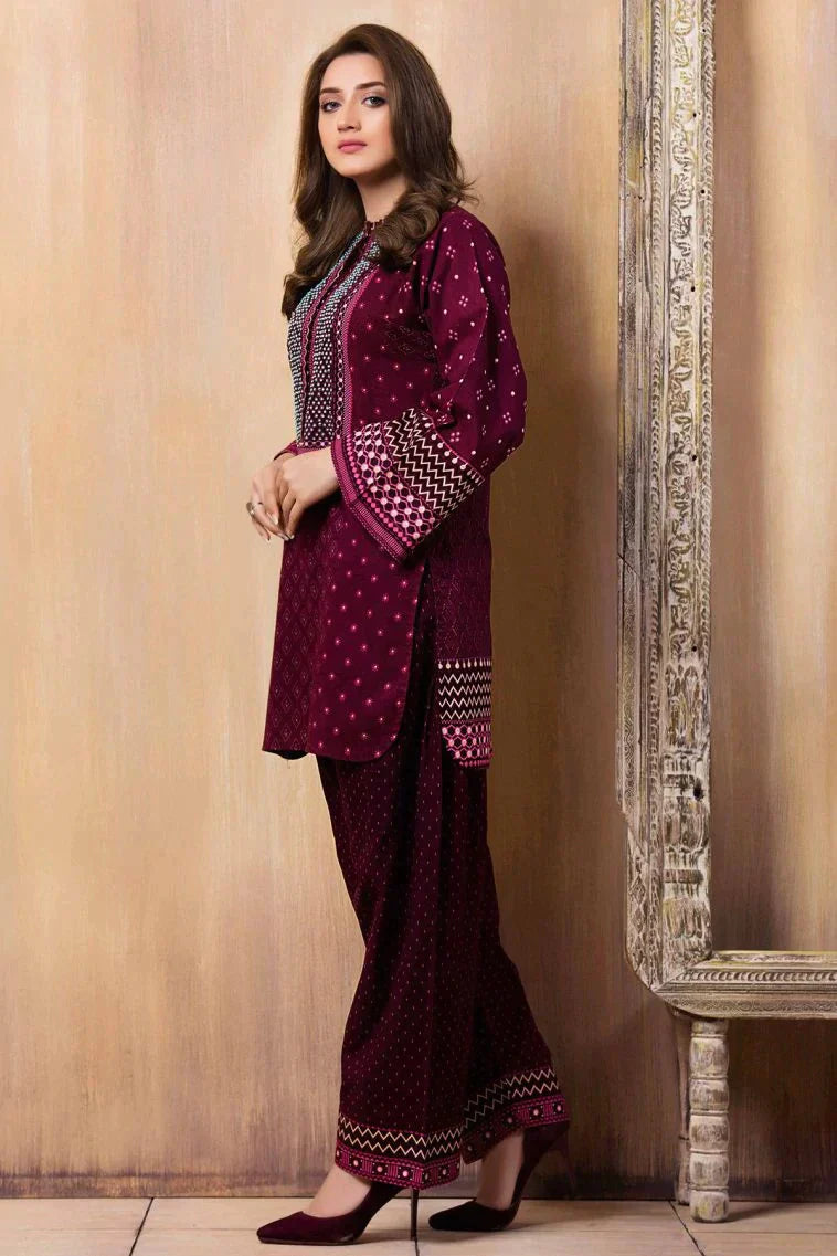 Lajwanti 2Pc Embroidered Lawn Suite With Fully Embroidered trouser & Patches. VL415
