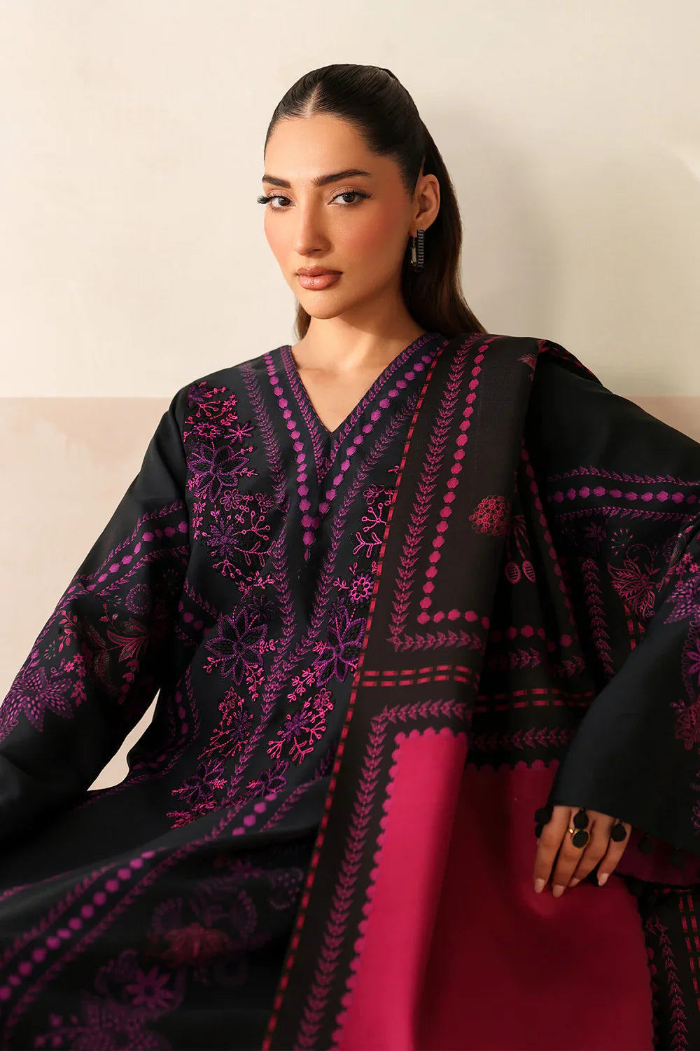 Asim Jofa - Winter 3PC Karandi Digital Print Dress - VL1232