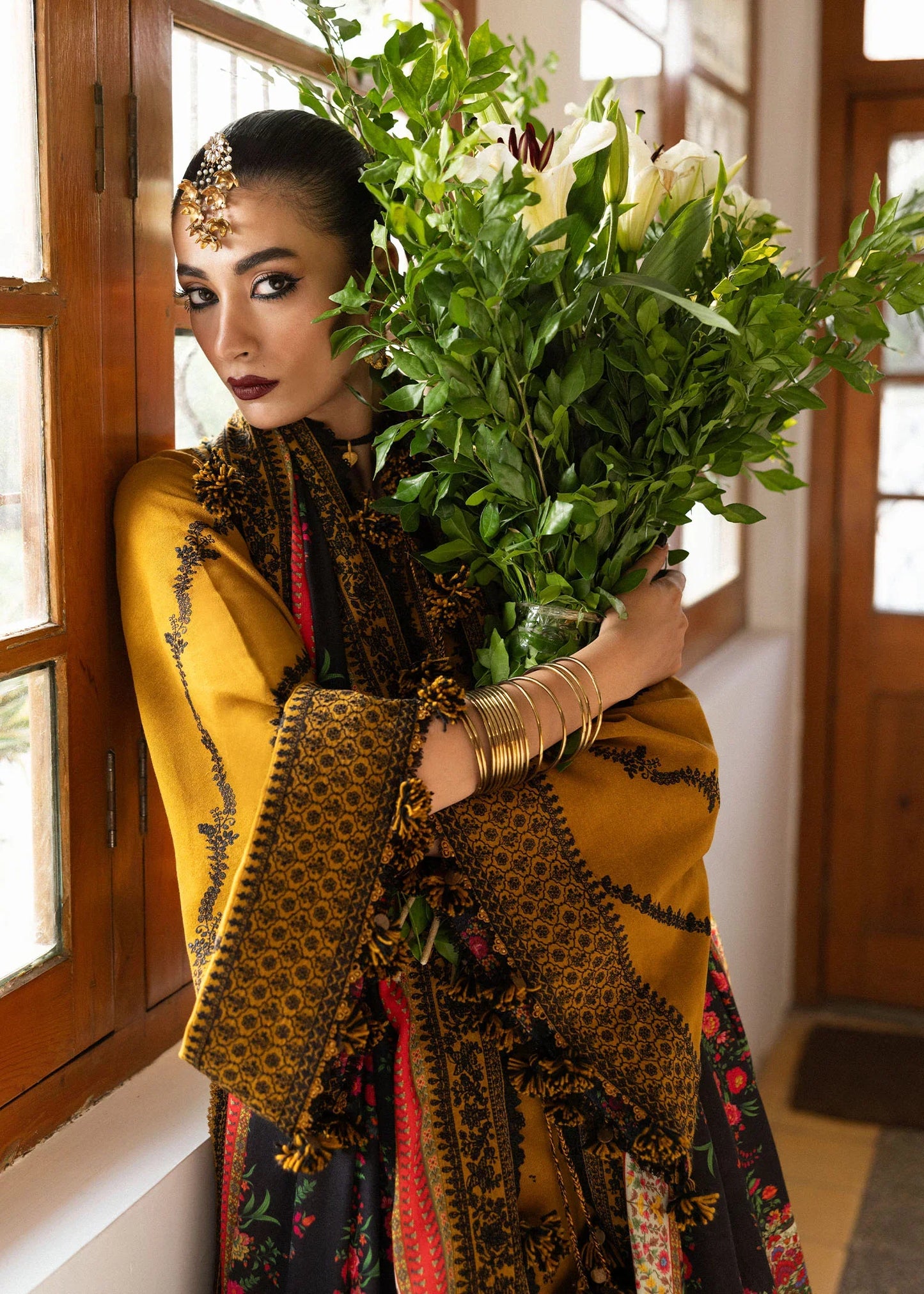 Hussain Rehar -3PC DHANAK EMBROIDERED SHIRT WITH COURTRAI WOOL PRINT SHAWL - Vl1274