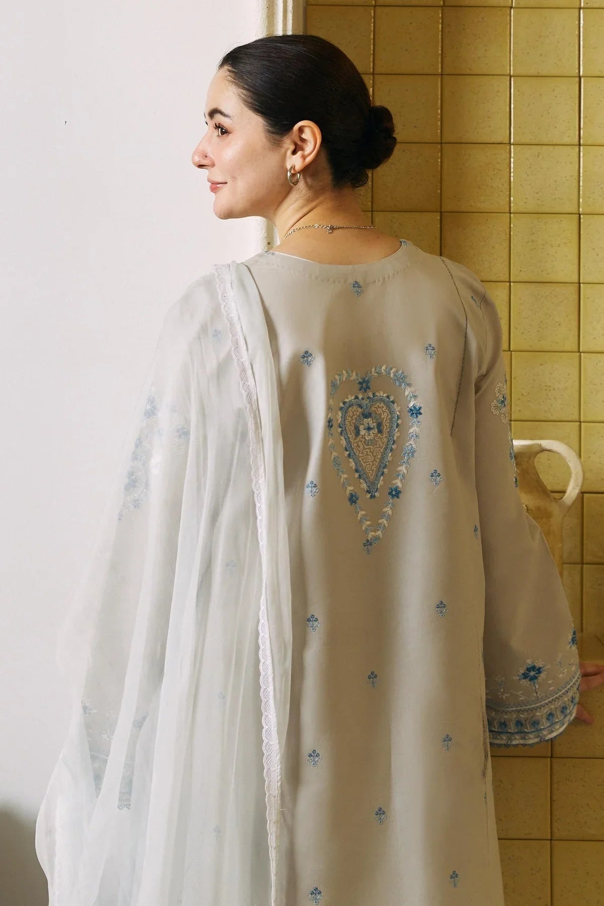 ZaraShahJahan - 3PC LAWN EMBROIDERED SHIRT WITH CHIFFON PRINTED DUPATTA VL1314