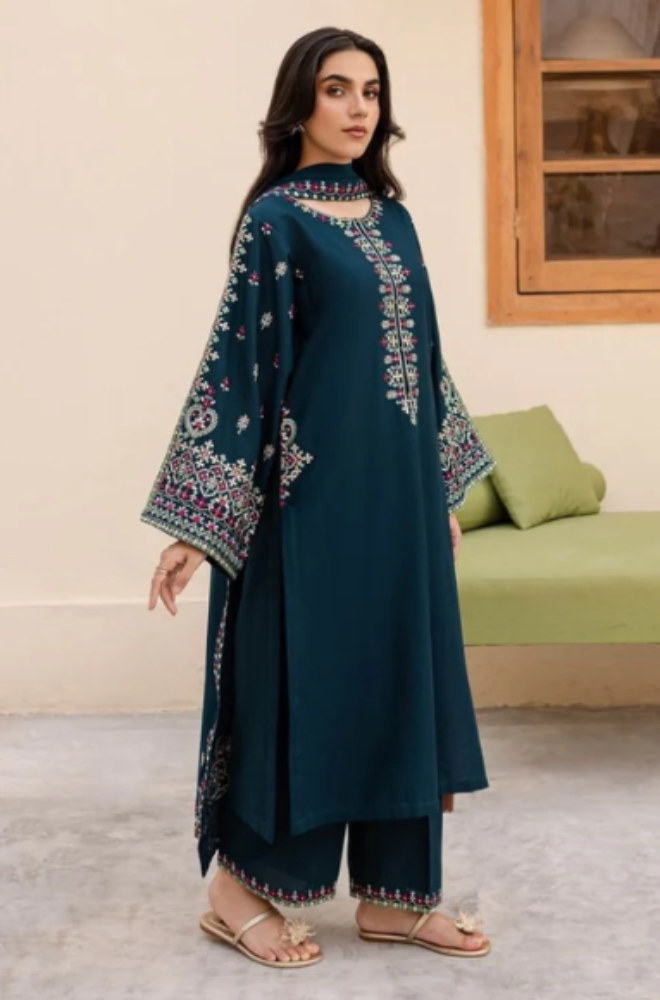 Embroidered Dhanak Unstitched 3PC Set | FS3041
